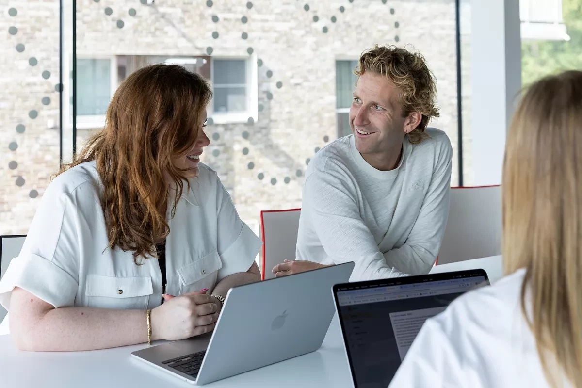 Team digital in overleg